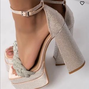 Sexy studded chunky heel shoes